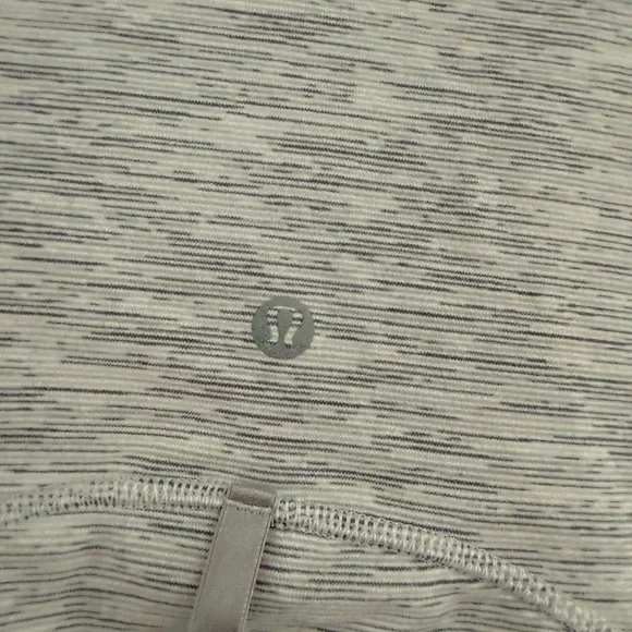 Lululemon Define Jacket - Picture 4 of 4